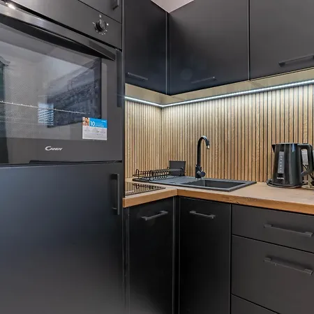 Wrocapartments Westcenter - Parking Free Apartment Breslau